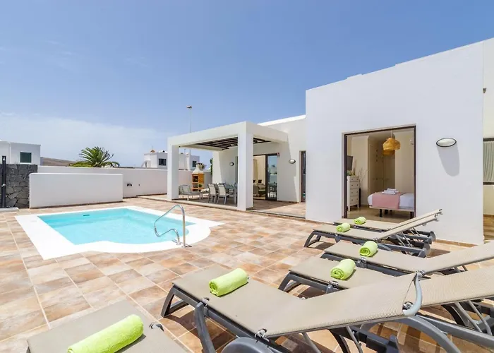 Almudena By * Playa Blanca (Lanzarote)