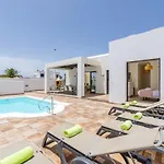 Almudena By * Playa Blanca (Lanzarote)